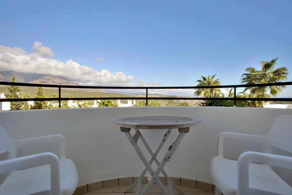 Sunny Golf Apartment Estepona Exterior foto